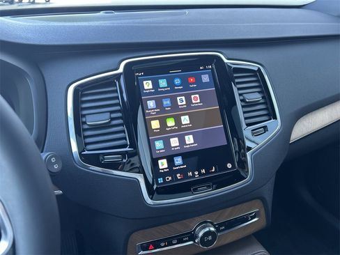 Certified 2024 Volvo XC90 T8 Plus w/ Protection Package image 20