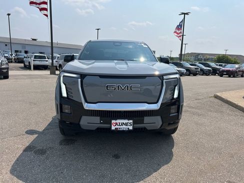 New 2025 GMC Sierra EV Denali AWD/4WD image 3