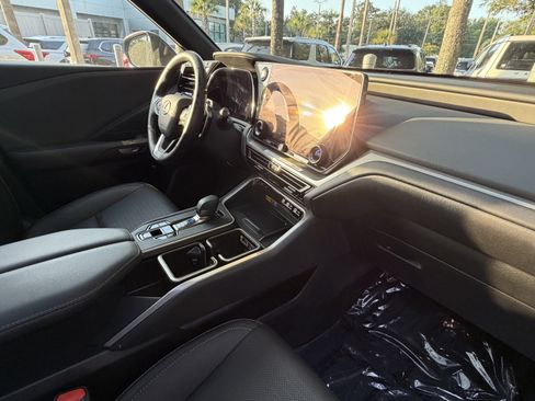 Certified 2026 Lexus TX 350 AWD w/ Technology Package image 44