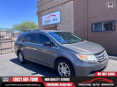 Used 2013 Honda Odyssey EX image 1