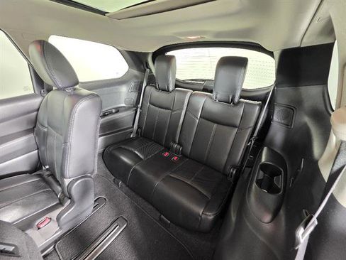 Used 2018 Nissan Pathfinder Platinum AWD/4WD image 30