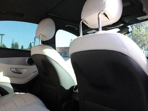 Used 2018 Mercedes-Benz C 300 Sedan image 18