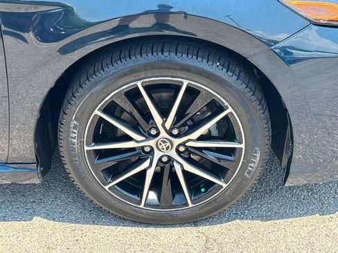 Used 2021 Toyota Camry SE w/ Cold Weather Package FWD image 42