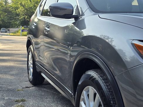 Used 2020 Nissan Rogue S w/ Special Edition Package AWD/4WD image 7