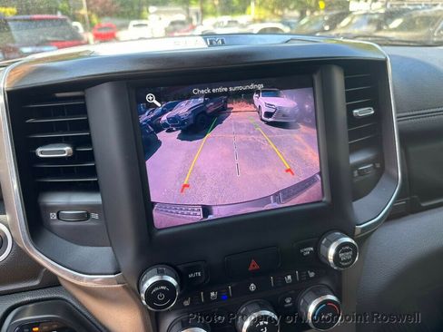 Used 2021 RAM 1500 Laramie RWD image 19