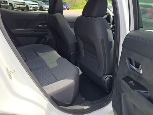 Used 2026 Nissan Kicks SV w/ SV Premium Package AWD/4WD image 7