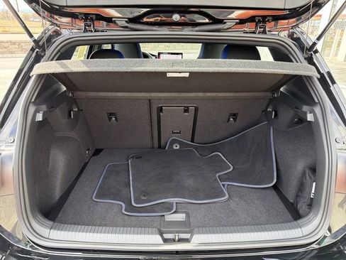 Certified 2025 Volkswagen Golf R Black Edition w/ Euro Stye Package image 25