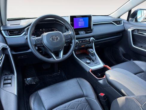 Used 2024 Toyota RAV4 Adventure image 15