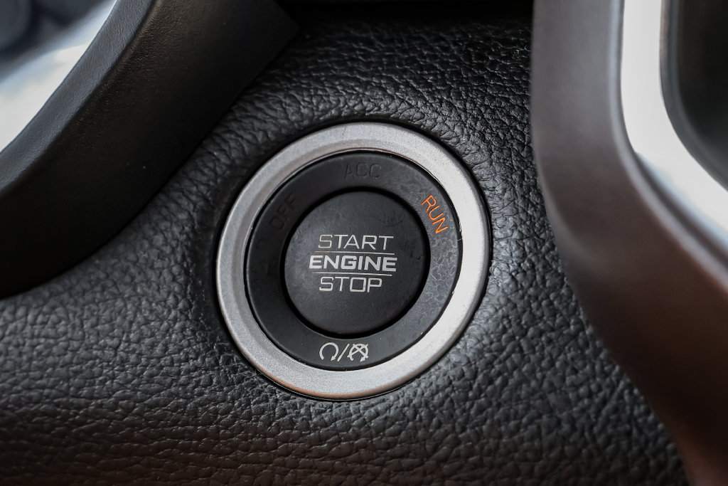 Used 2023 RAM 1500 Laramie AWD/4WD image 31