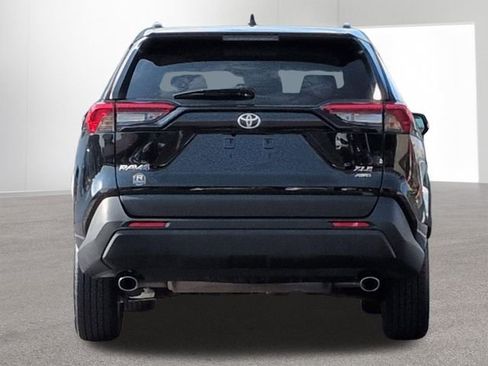 Certified 2025 Toyota RAV4 XLE image 6