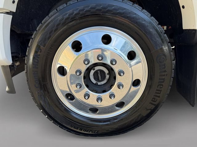 Certified 2026 Ford F450 4x4 Crew Cab Super Duty image 9