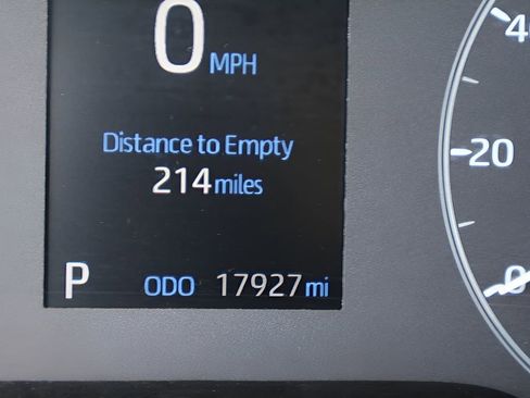 Certified 2023 Toyota Corolla Cross L image 19