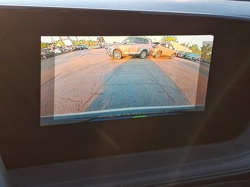 Certified 2024 Buick Encore GX Preferred FWD image 21