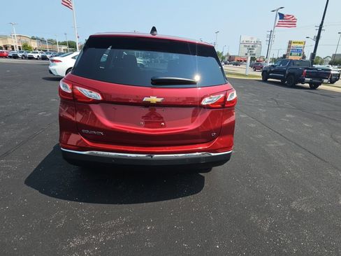 Used 2019 Chevrolet Equinox LT FWD image 4