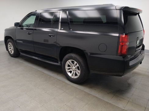 Used 2016 Chevrolet Suburban LS RWD image 3