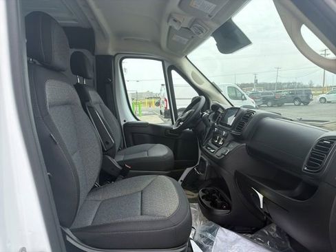 New 2026 RAM ProMaster 1500 w/ Convenience Group FWD image 23