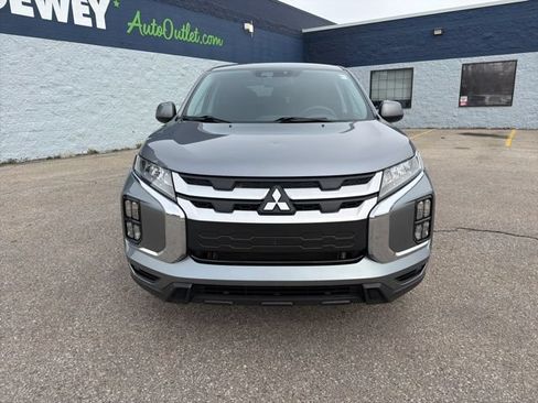 Used 2024 Mitsubishi Outlander Sport ES AWD/4WD image 9