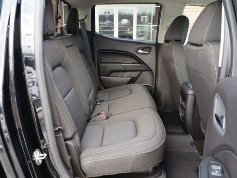 Used 2018 Chevrolet Colorado LT w/ LT Convenience Package image 40