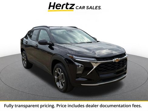 Used 2025 Chevrolet Trax LT w/ LT Convenience Package FWD image 1