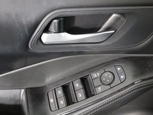 Used 2026 Nissan Rogue SV FWD image 20