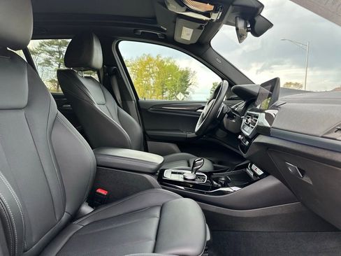 Used 2024 BMW X3 M40i w/ Premium Package image 22