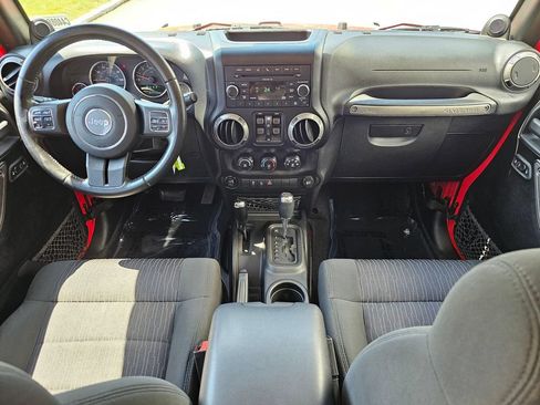 Used 2011 Jeep Wrangler Unlimited Sport AWD/4WD image 17