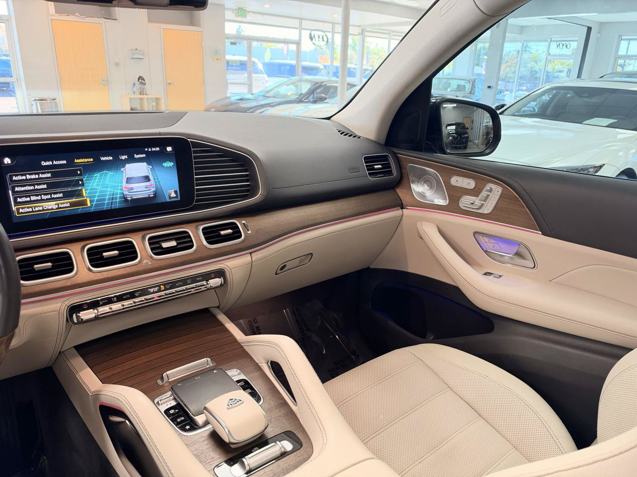 Used 2020 Mercedes-Benz GLS 450 4MATIC image 14