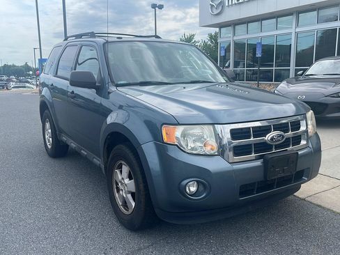 Used 2012 Ford Escape XLT AWD/4WD image 1