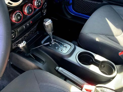 Used 2016 Jeep Wrangler Unlimited Sport w/ Quick Order Package 24S image 10