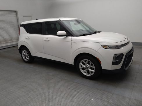 Used 2020 Kia Soul S FWD image 11