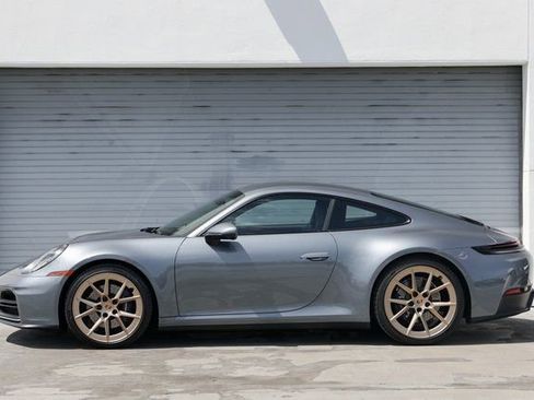Certified 2025 Porsche 911 Carrera image 2