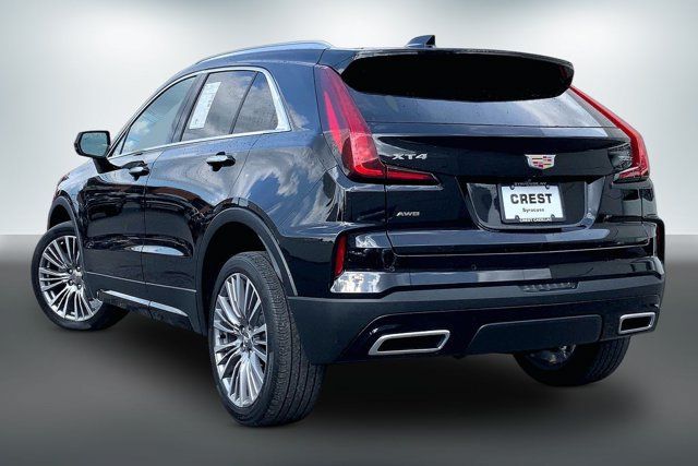 Used 2024 Cadillac XT4 Premium Luxury AWD/4WD image 9