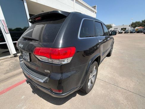 Used 2015 Jeep Grand Cherokee Overland AWD/4WD image 5