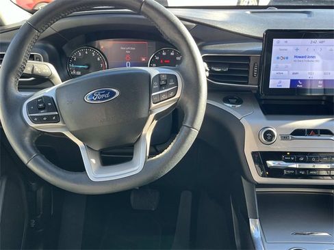 Used 2023 Ford Explorer XLT w/ Equipment Group 202A image 14