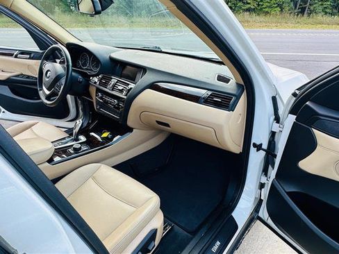Used 2017 BMW X3 sDrive28i image 20