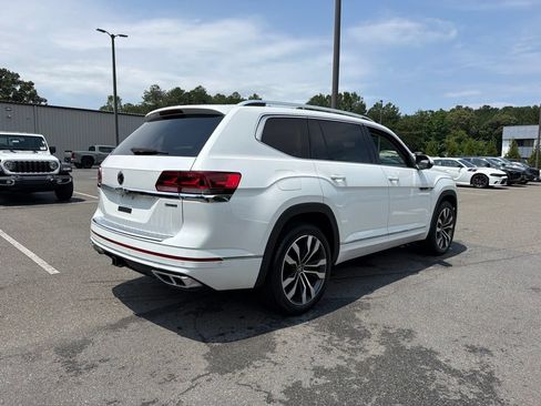 Used 2023 Volkswagen Atlas SEL Premium AWD/4WD image 5