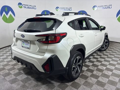 Used 2025 Subaru Crosstrek 2.0i Premium image 11