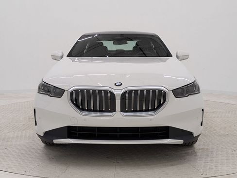New 2026 BMW 530i xDrive w/ Premium Package AWD/4WD image 6