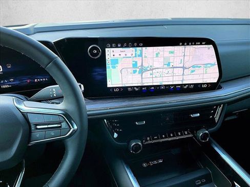 Certified 2025 Chevrolet Tahoe Premier image 8