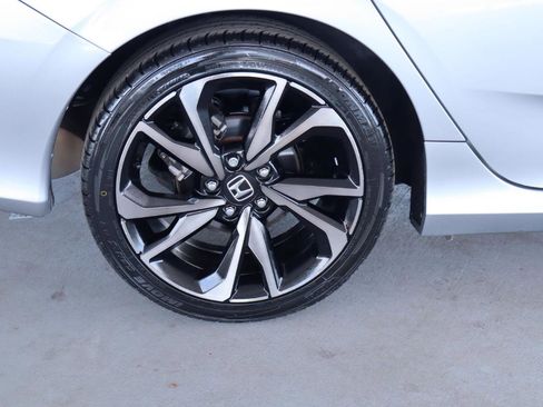 Used 2021 Honda Civic Sport image 5