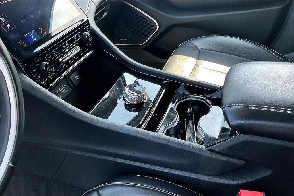 Used 2021 Jeep Grand Cherokee L Limited RWD image 19