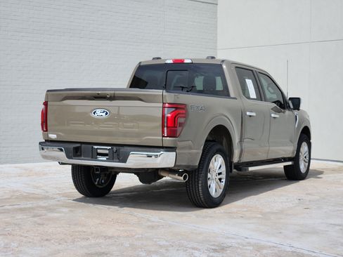 Used 2025 Ford F150 Lariat w/ Equipment Group 501A Mid AWD/4WD image 8
