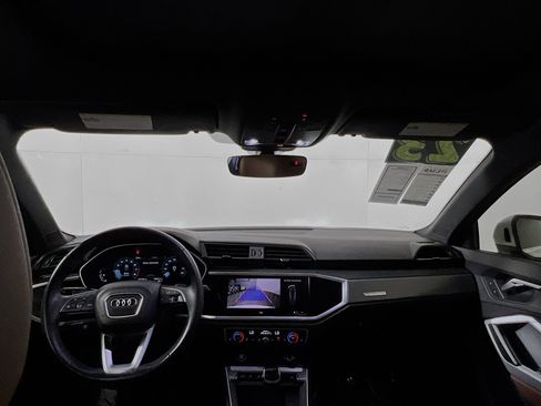 Used 2023 Audi Q3 2.0T Premium w/ Convenience Package AWD/4WD image 30