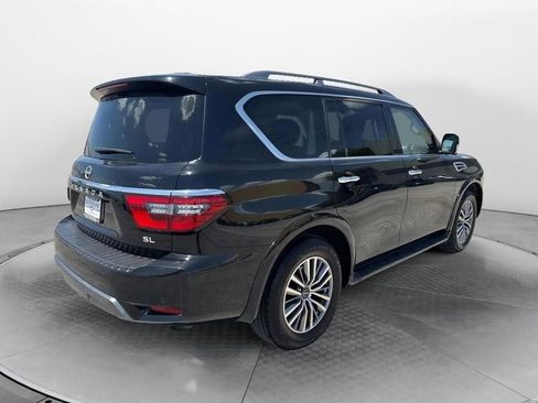 Used 2023 Nissan Armada SL w/ Captain's Chairs Package image 3