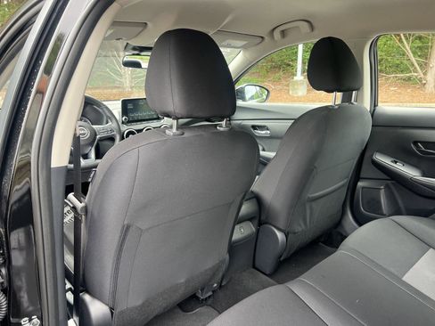 Certified 2025 Nissan Sentra SV w/ All-Weather Package FWD image 19