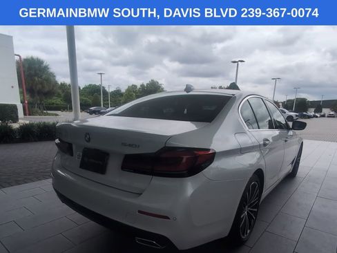 Certified 2023 BMW 540i xDrive w/ Premium Package AWD/4WD image 4