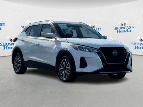 Used 2024 Nissan Kicks SV image 10