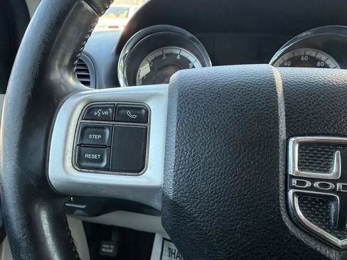 Used 2013 Dodge Grand Caravan FWD image 19