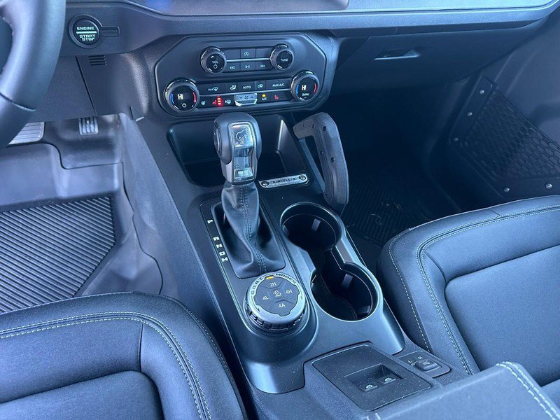 Used 2025 Ford Bronco Badlands AWD/4WD image 11