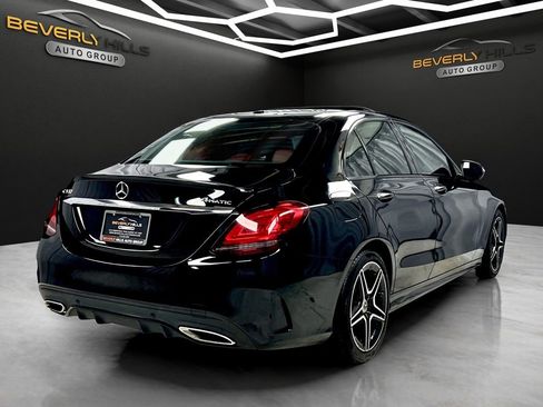 Used 2019 Mercedes-Benz C 300 4MATIC Sedan image 5